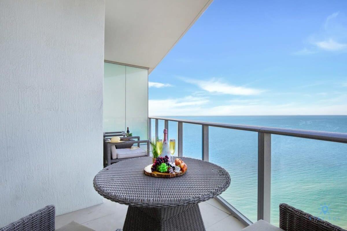 Upper Level Penthouse - Amazing Views Beach & Intracoastal Apartment ฮอลลีวูด ภายนอก รูปภาพ