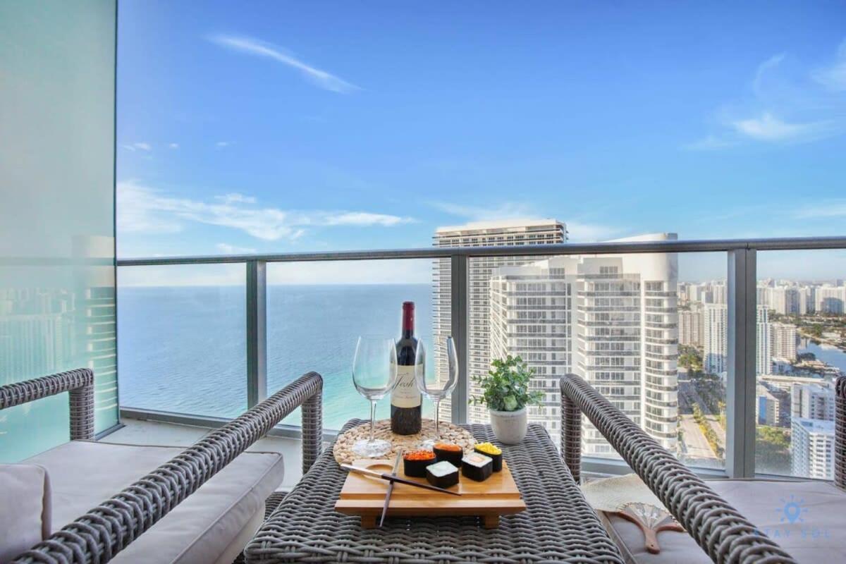 Upper Level Penthouse - Amazing Views Beach & Intracoastal Apartment ฮอลลีวูด ภายนอก รูปภาพ