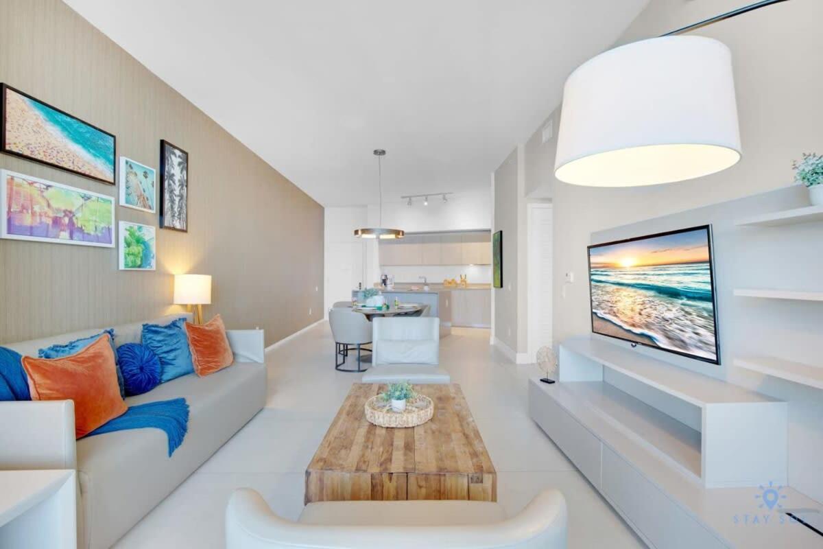 Upper Level Penthouse - Amazing Views Beach & Intracoastal Apartment ฮอลลีวูด ภายนอก รูปภาพ